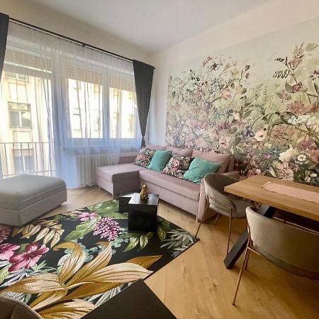 Brand New Apartment #Hollan#3Bedr#2Bathr#Freeparking بودابست المظهر الخارجي الصورة