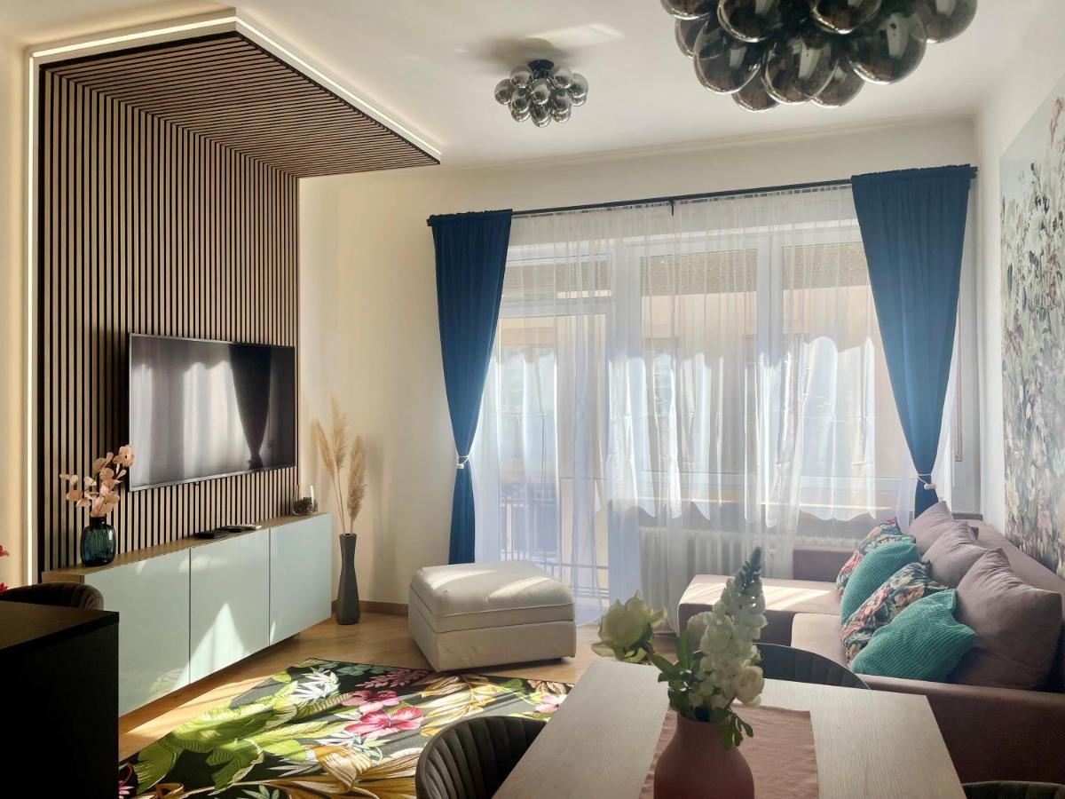 Brand New Apartment #Hollan#3Bedr#2Bathr#Freeparking بودابست المظهر الخارجي الصورة
