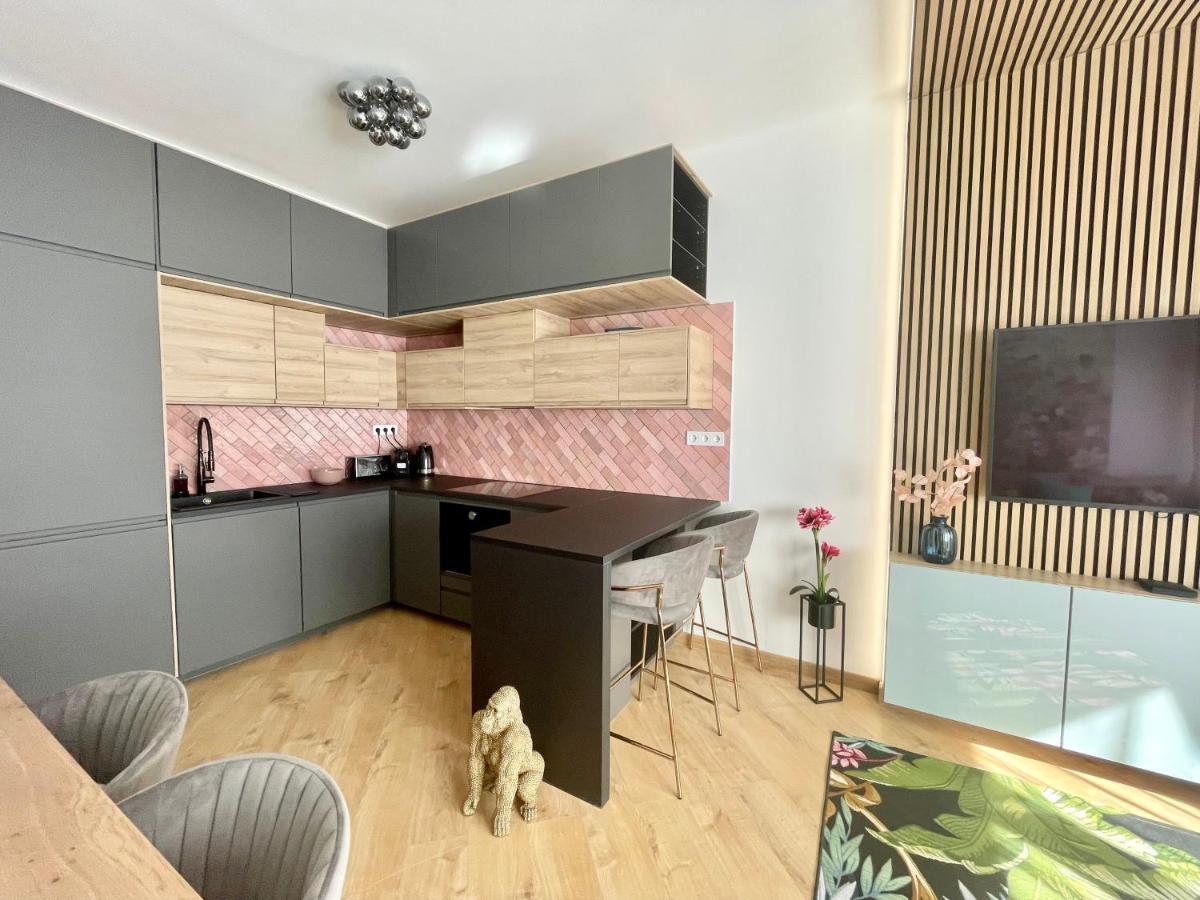 Brand New Apartment #Hollan#3Bedr#2Bathr#Freeparking بودابست المظهر الخارجي الصورة